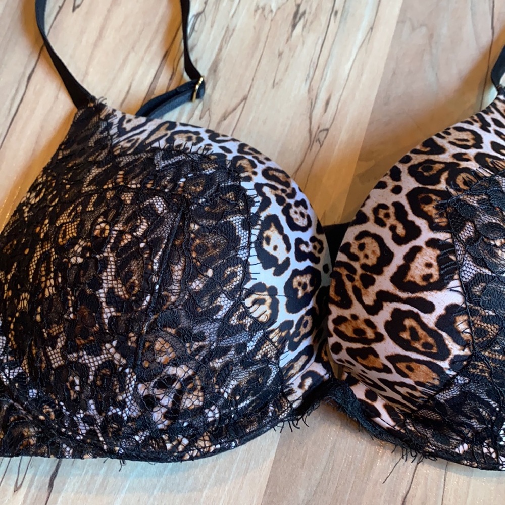 VS 32C Very Sexy Push-up Bra Leopard Print - Picture 2 of 4